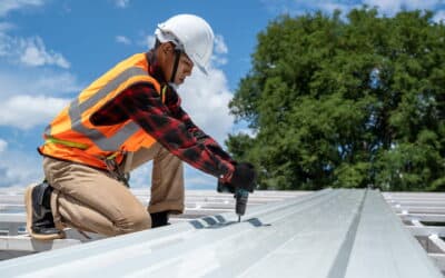 How to Choose Between DIY and Professional Roofing Services